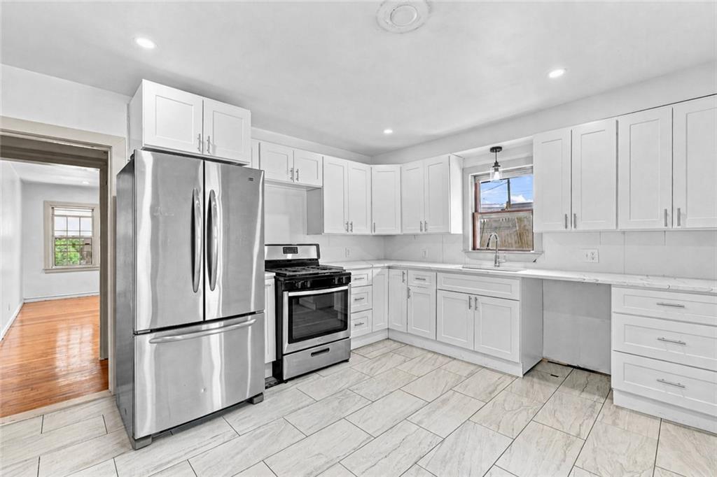 435 Auburn Street Property Photo 2