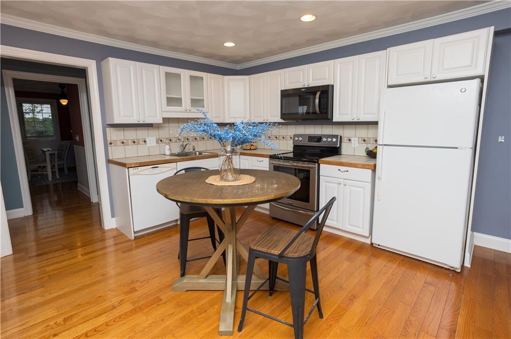 2799 Pawtucket Avenue Property Photo 1