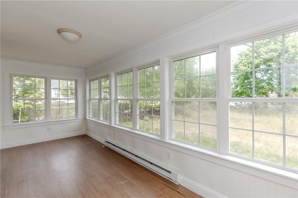 97 Floral Avenue Property Photo 15