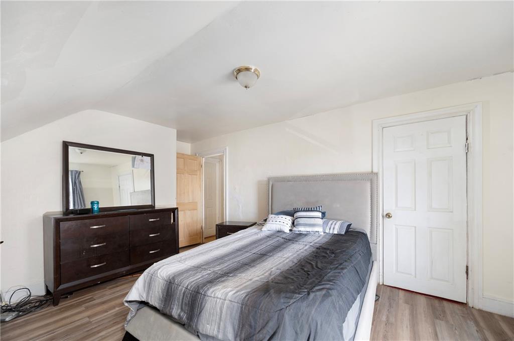 292 California Avenue Property Photo 24
