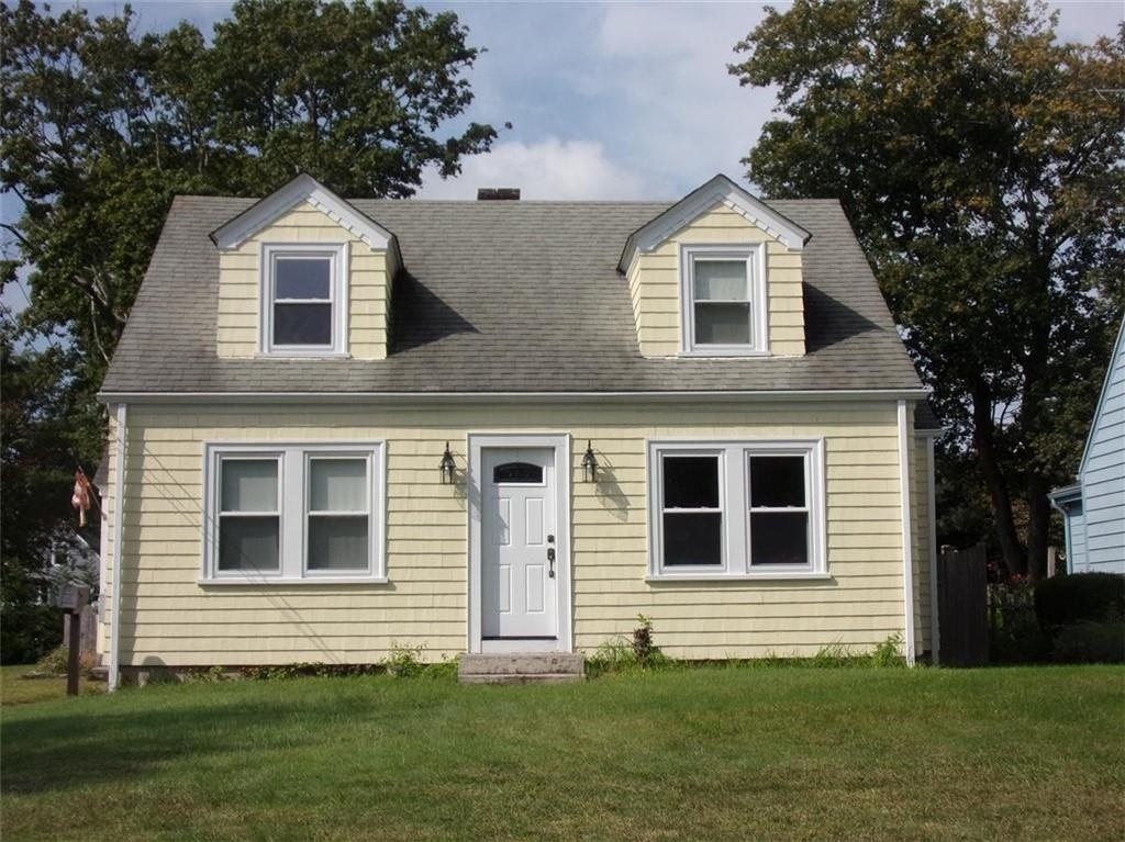 18 Townsend Drive Property Photo 1