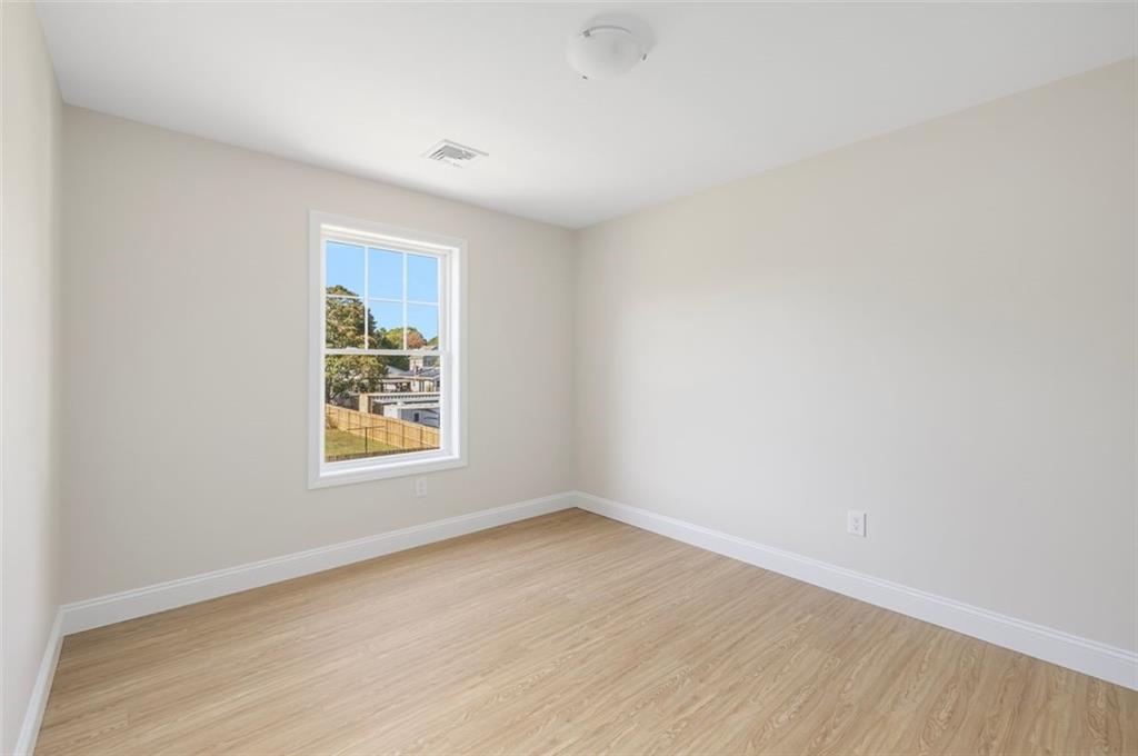 19 Wood Street Unit A Property Photo 17