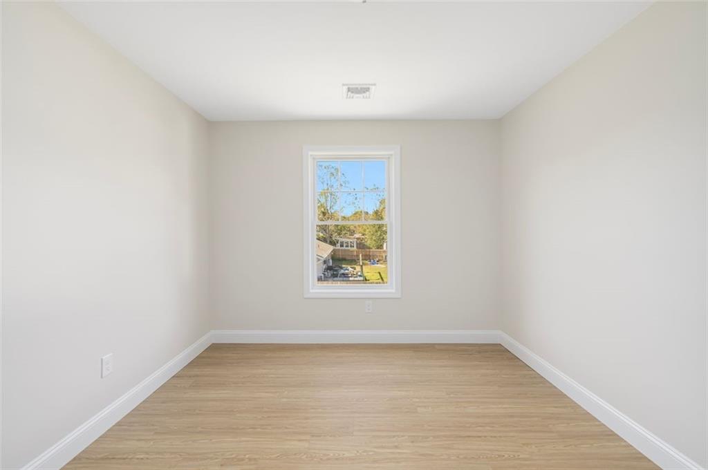 19 Wood Street Unit A Property Photo 18