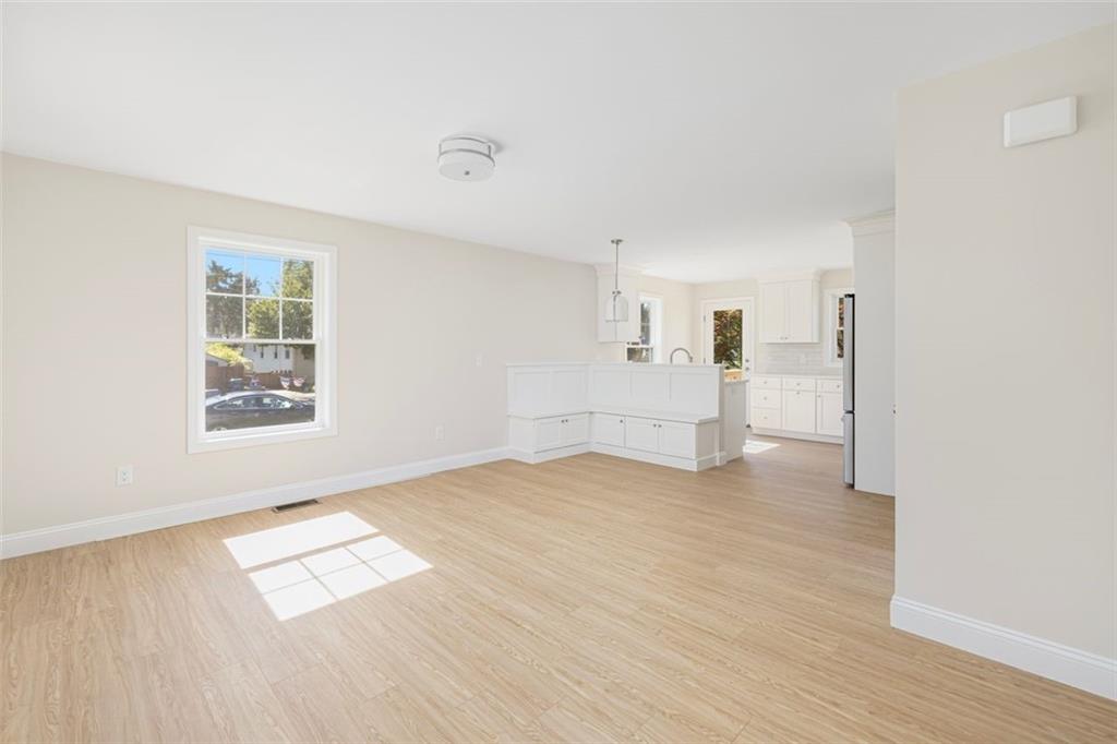 19 Wood Street Unit A Property Photo 23