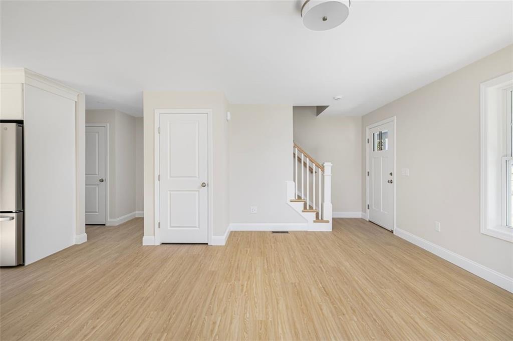 19 Wood Street Unit A Property Photo 26