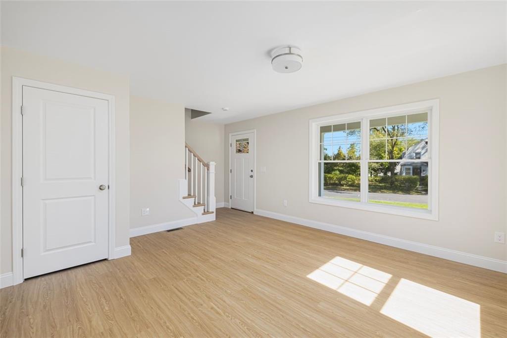 19 Wood Street Unit A Property Photo 27