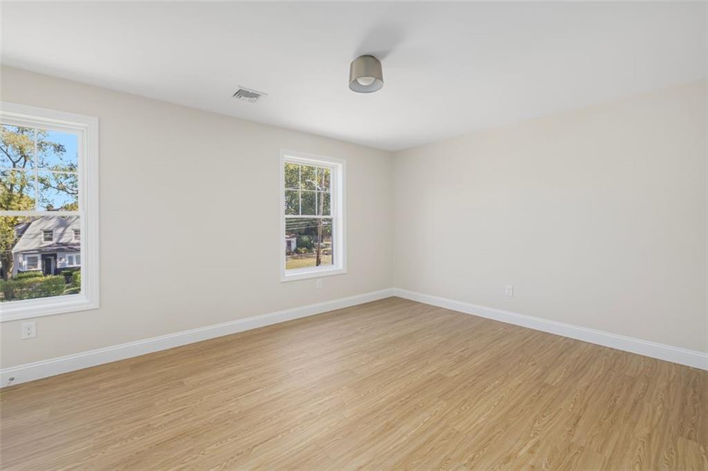19 Wood Street Unit A Property Photo 36
