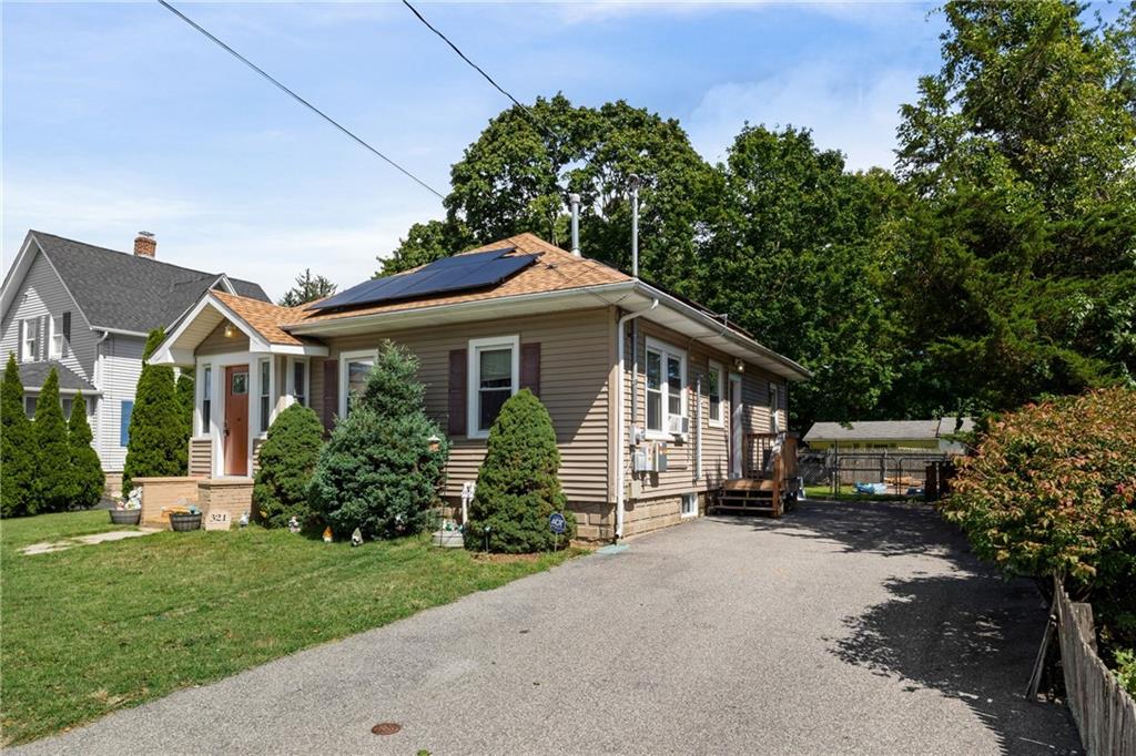 321 Church Avenue Property Photo 1
