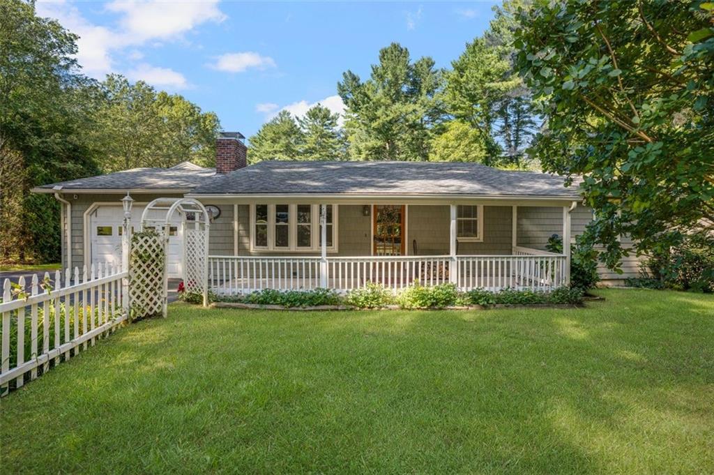 233 Victory Highway Property Photo 1