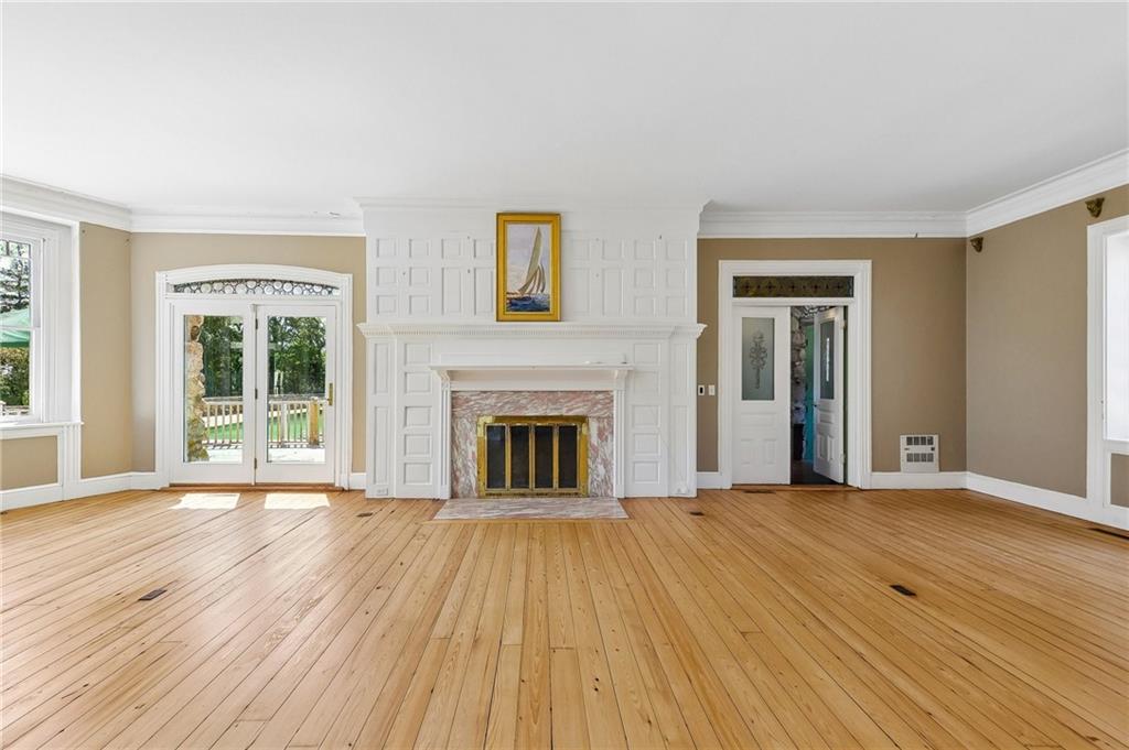 25 Wildfield Farm Road Property Photo 13