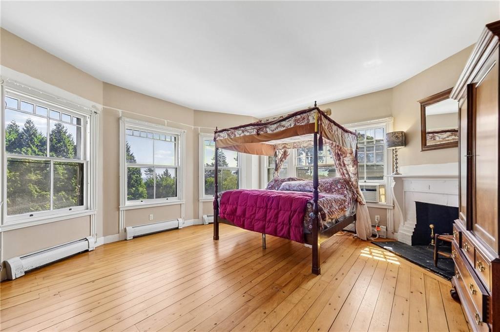 25 Wildfield Farm Road Property Photo 32