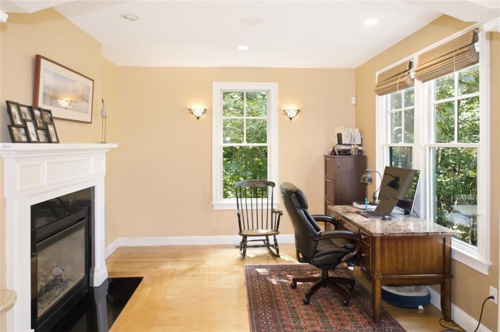 37 Seabury Drive Property Photo 23