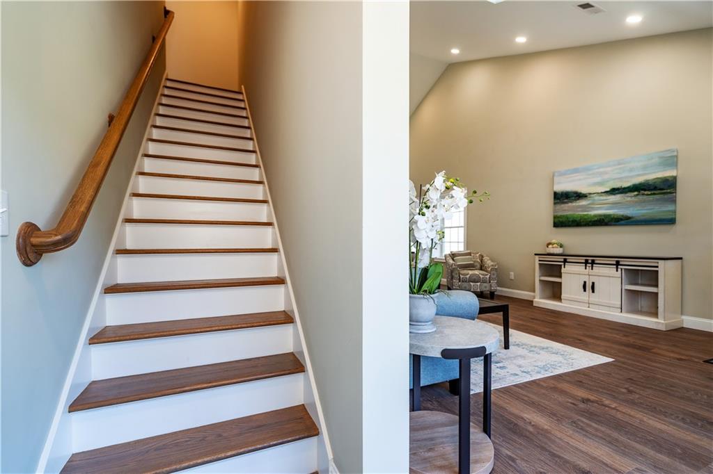 9 Fieldstone Way Property Photo 30