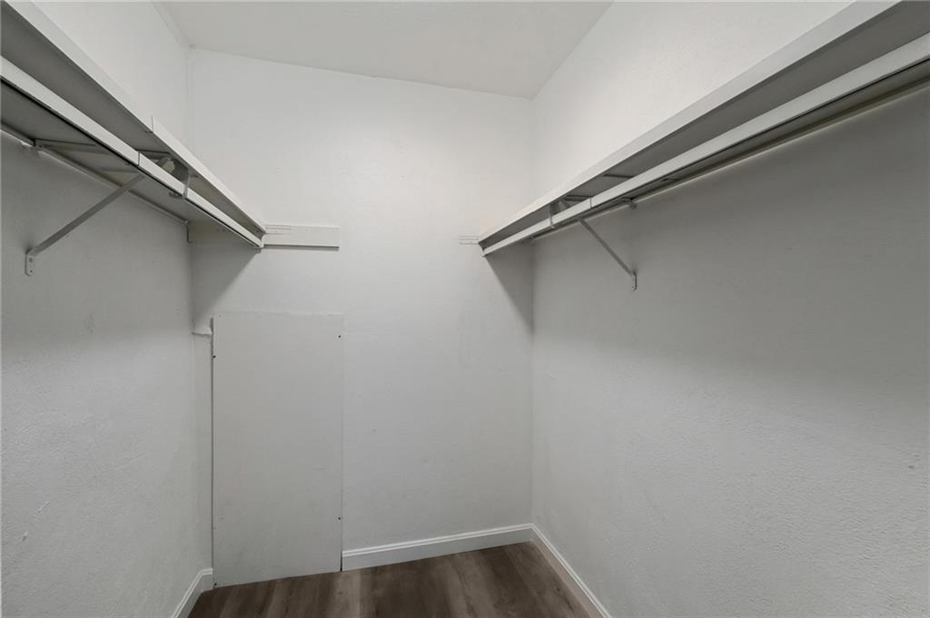 300 Smithfield Road Unit 5-34 Property Photo 8