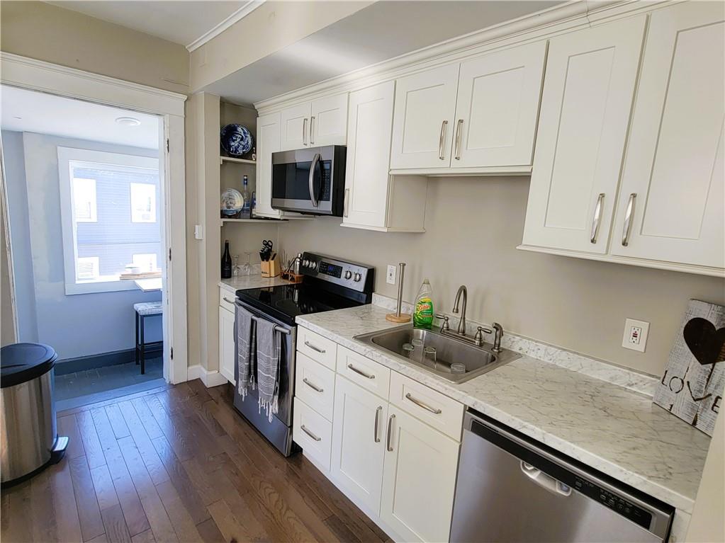 3 .5 Bull Street Unit 2l Property Photo 2
