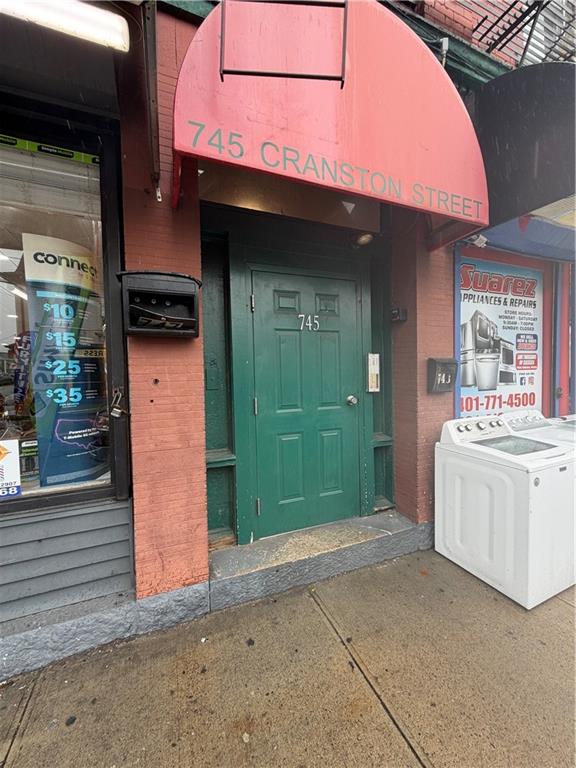 745 Cranston Street Unit 2 Property Photo 2