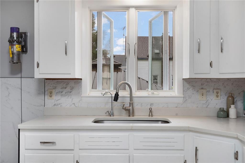 22 Lake Avenue Property Photo 19