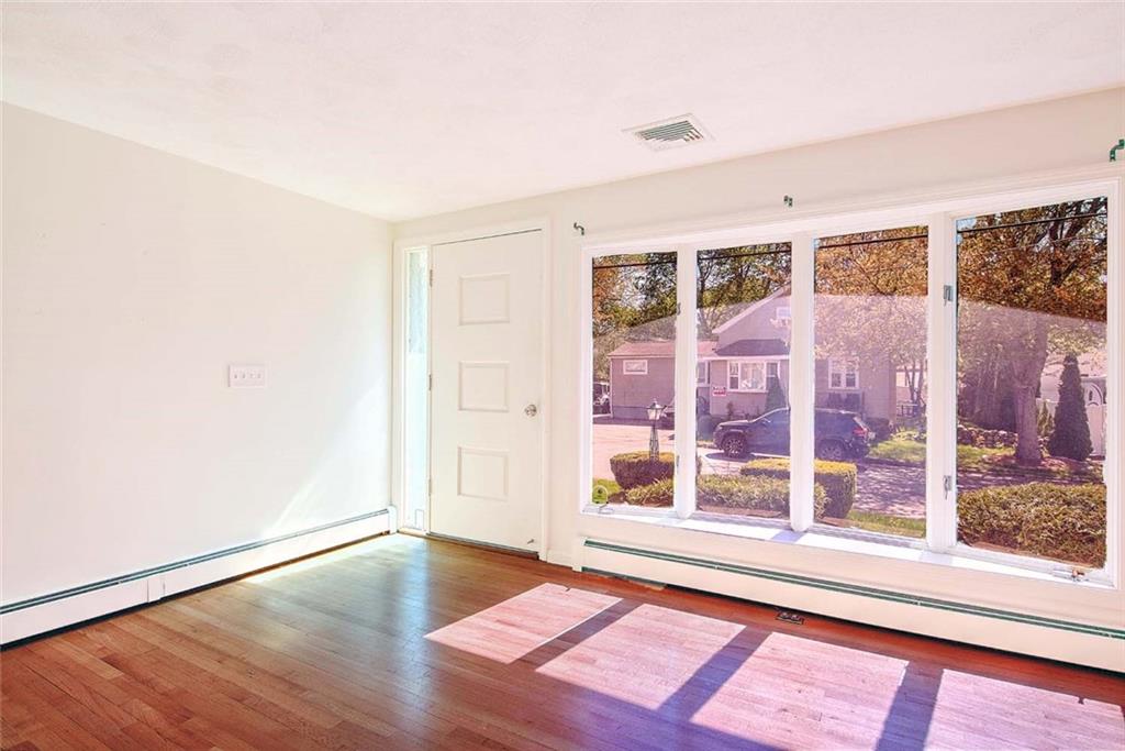 8 Ashby Street Property Photo 6