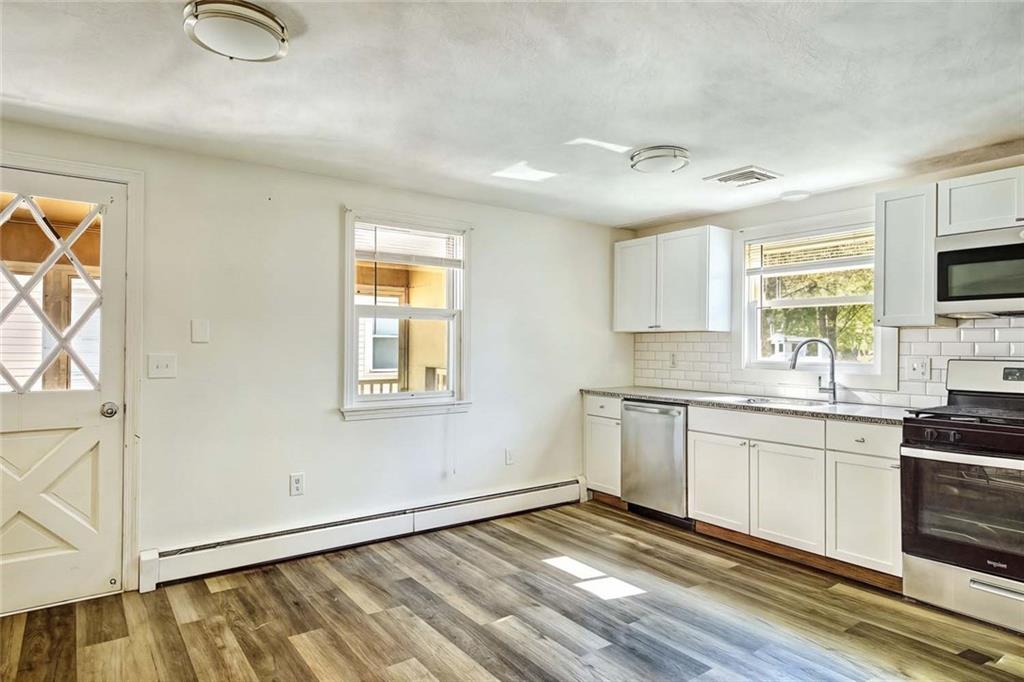 8 Ashby Street Property Photo 11