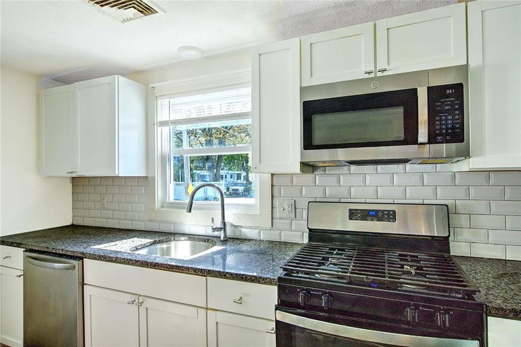 8 Ashby Street Property Photo 13