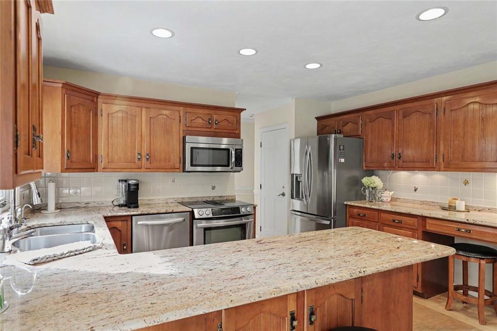 88 Varnum Drive Property Photo 13