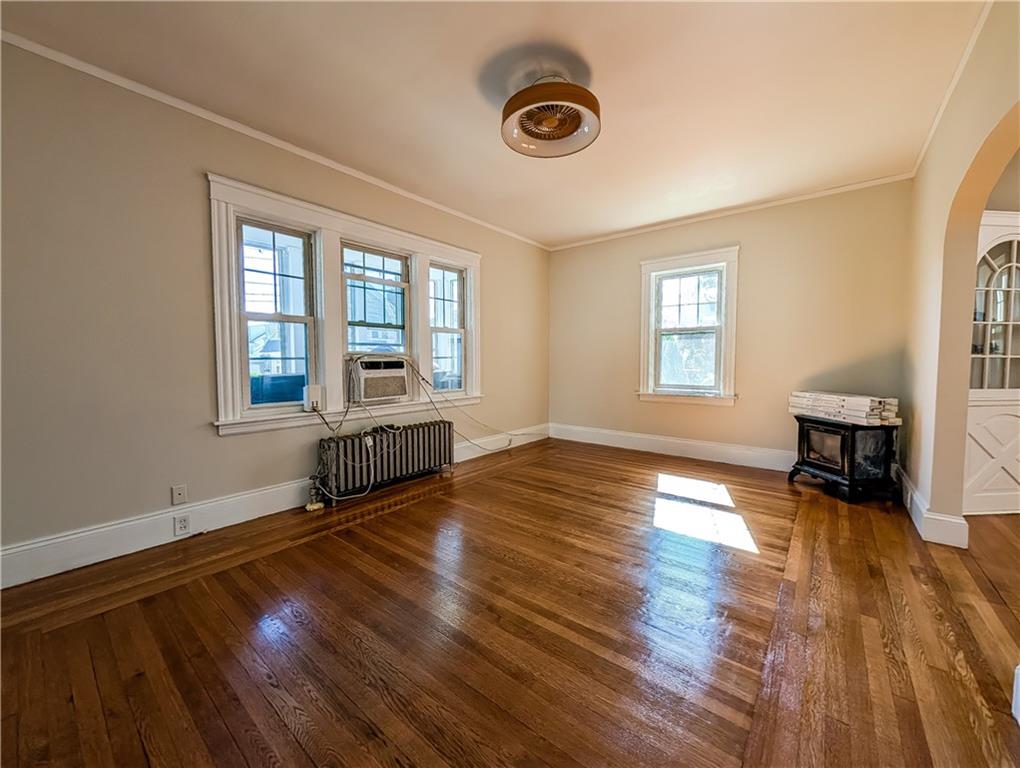 102 Burnside Street Property Photo 11