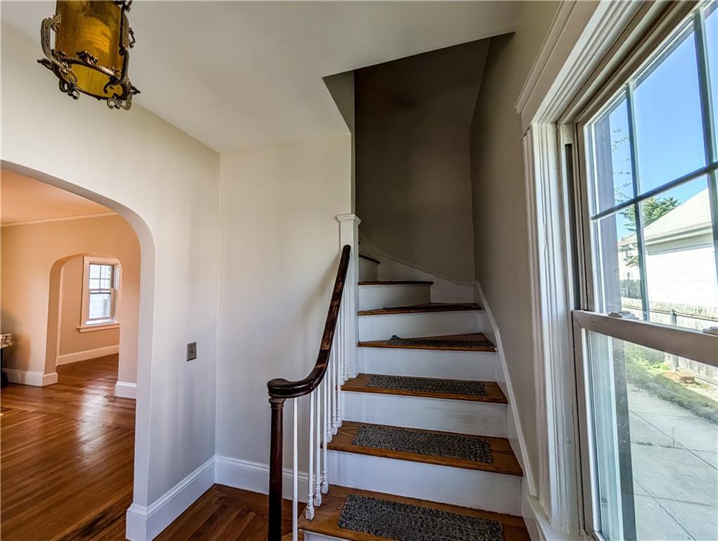 102 Burnside Street Property Photo 14