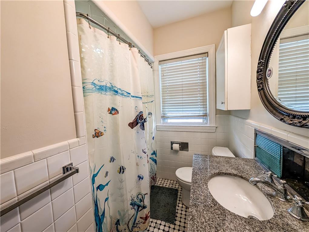 102 Burnside Street Property Photo 16