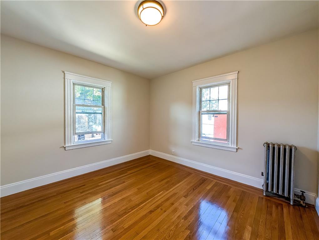 102 Burnside Street Property Photo 20