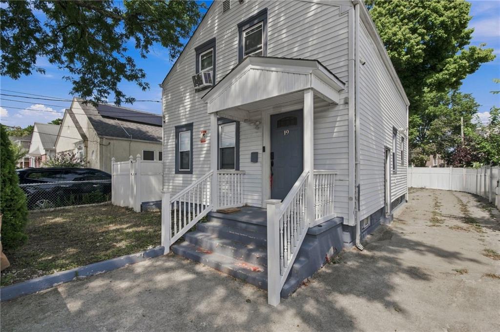 19 Carr Street Property Photo 1