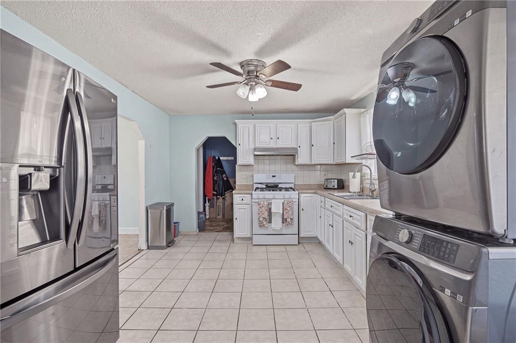 19 Carr Street Property Photo 5