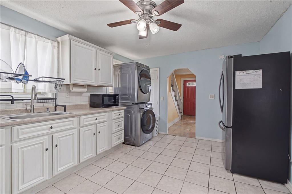 19 Carr Street Property Photo 6