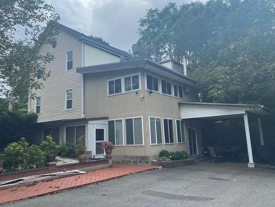 80 Branch Street Property Photo 4