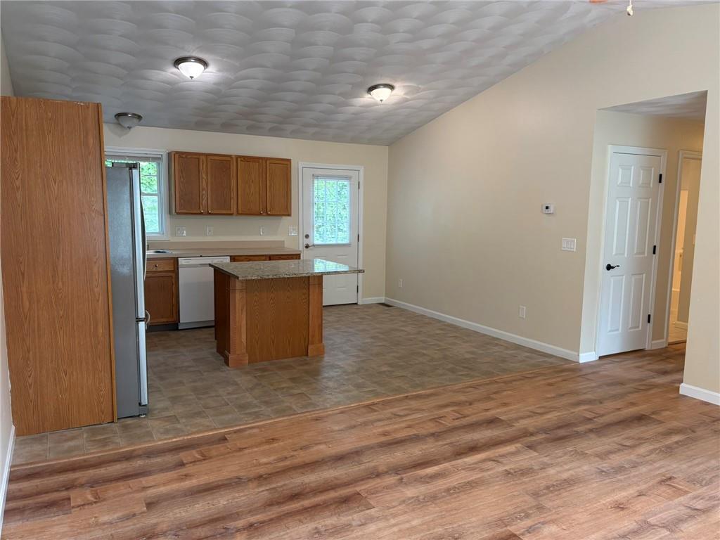 521 Tenth Avenue Property Photo 9