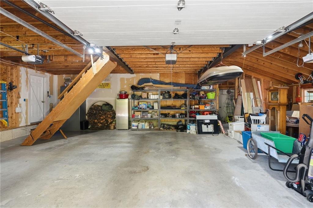 219 West Reach Drive Property Photo 32