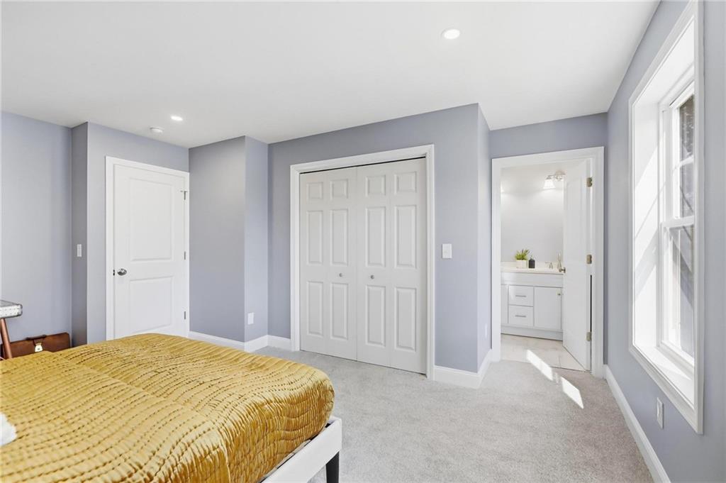 32 Adams Avenue Property Photo 14