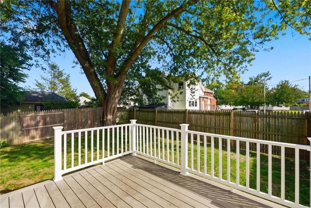 32 Adams Avenue Property Photo 24