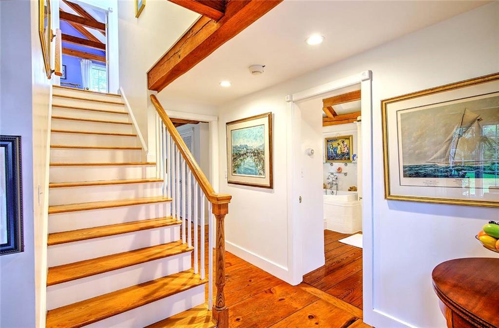 75 Macomber Lane Property Photo 25