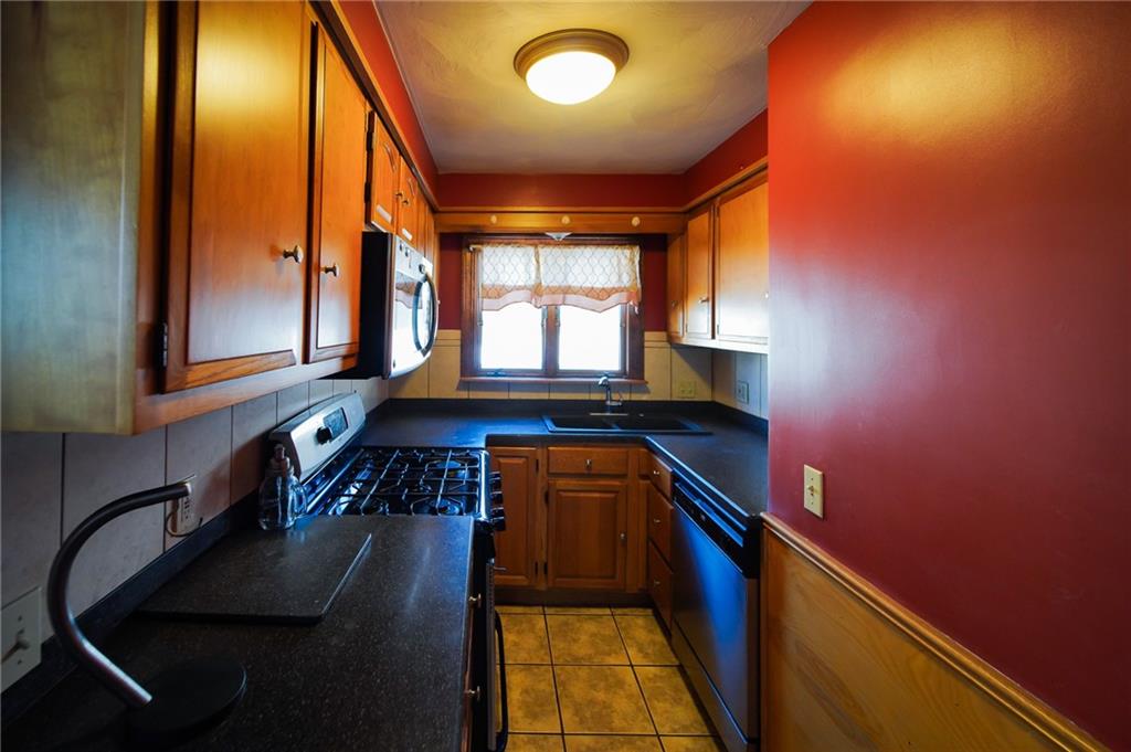 26 28 Alice Street Property Photo 5