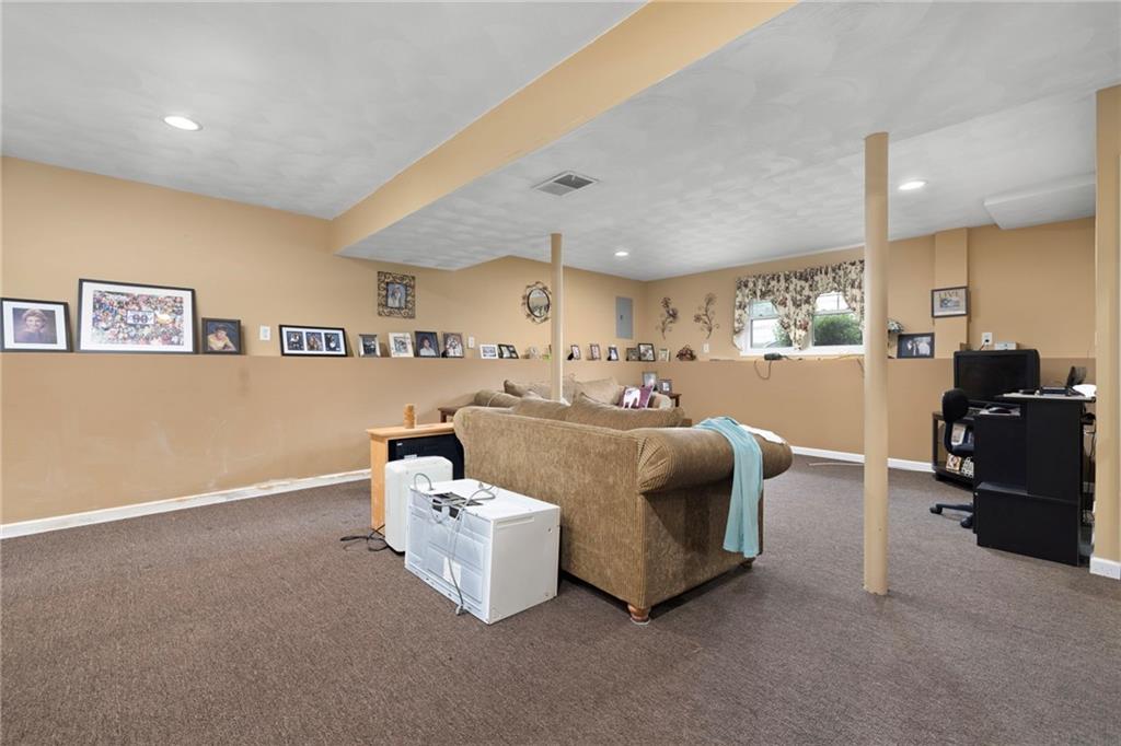 16 Dresden Street Property Photo 15