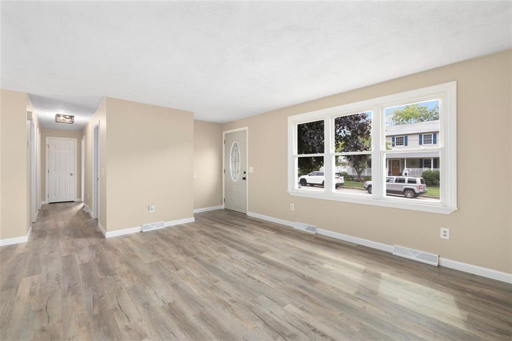 120 Tampa Street Property Photo 17