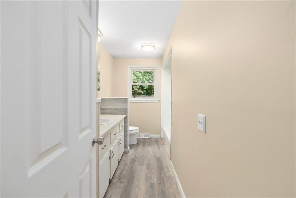 120 Tampa Street Property Photo 24