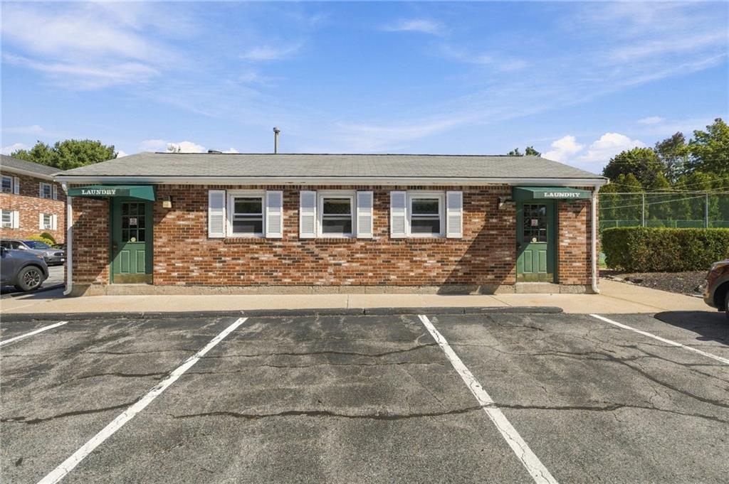200 Manville Hill Road Unit F127 Property Photo 17