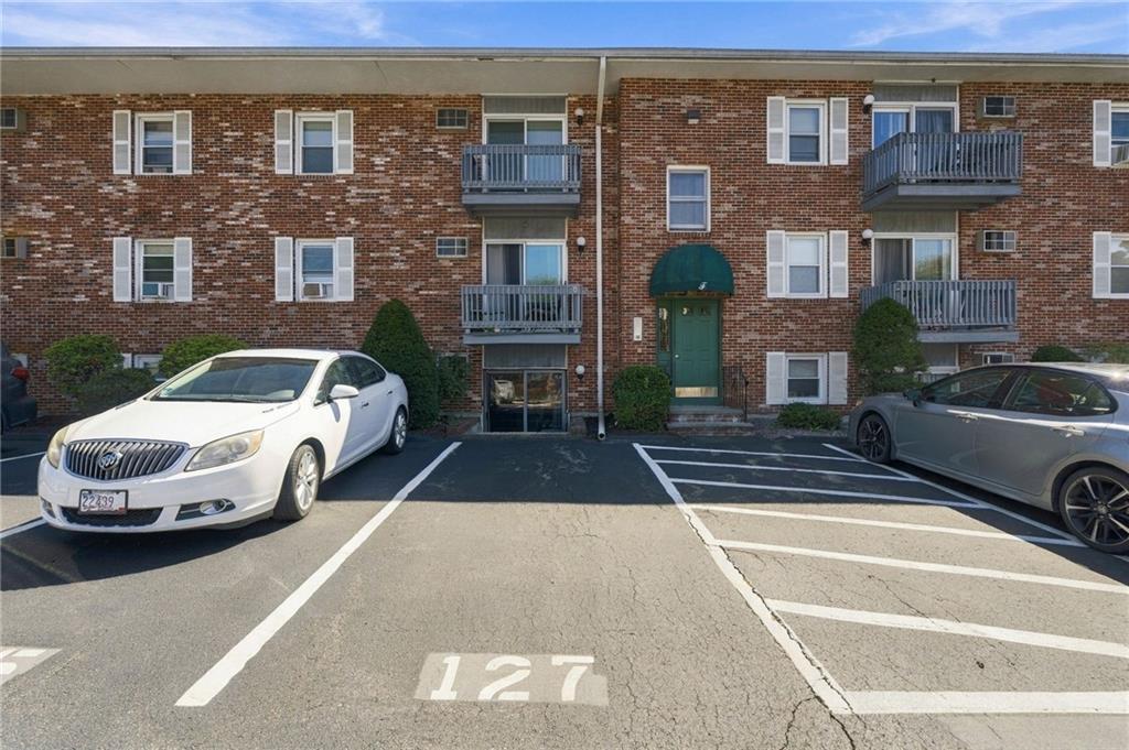 200 Manville Hill Road Unit F127 Property Photo 20