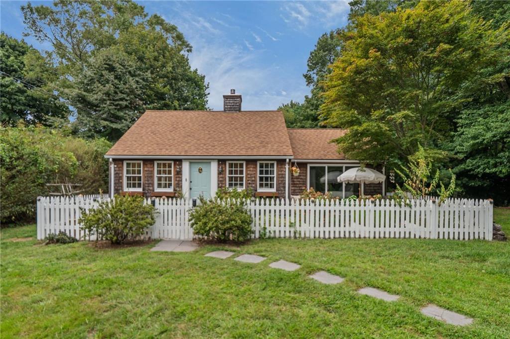 76 Nautilus Street Property Photo 3