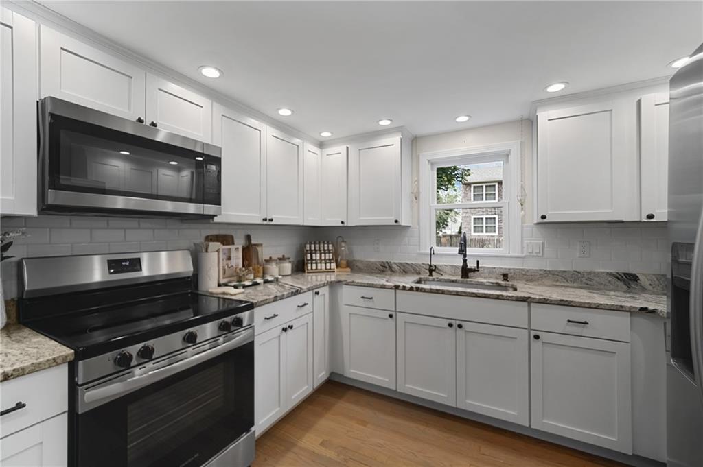 76 Nautilus Street Property Photo 14