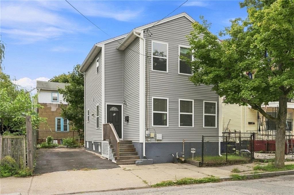91 Niagara Street Property Photo 3