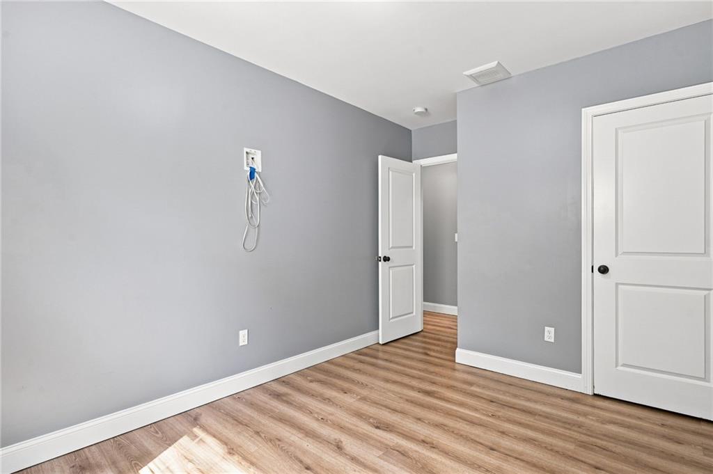 91 Niagara Street Property Photo 24