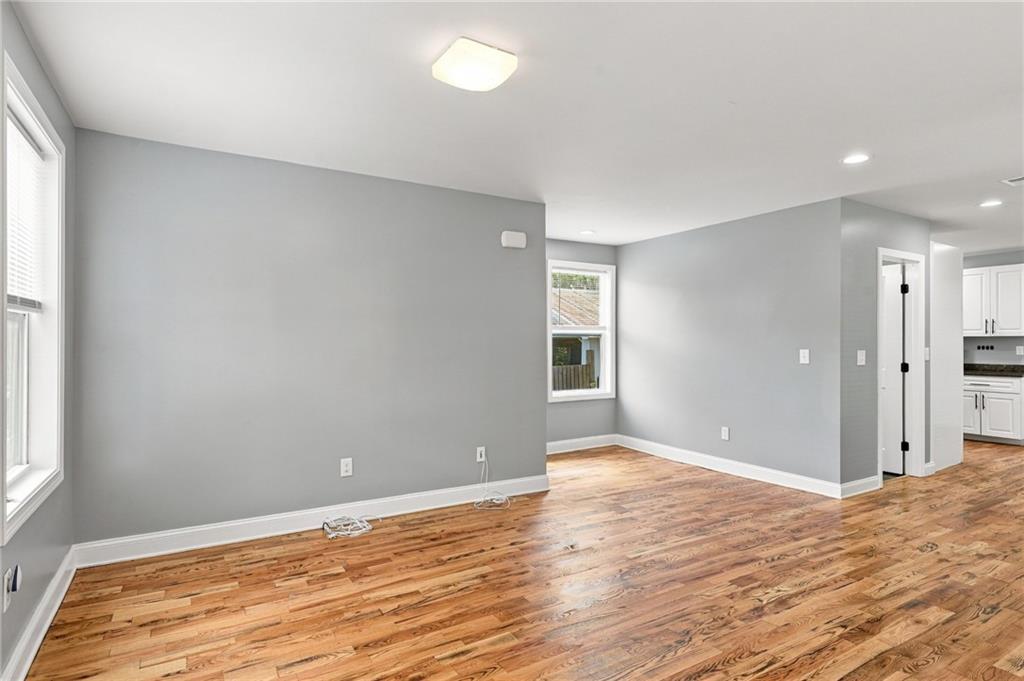 91 Niagara Street Property Photo 25