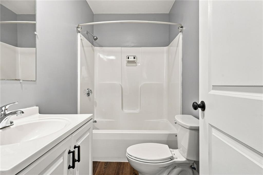 91 Niagara Street Property Photo 28
